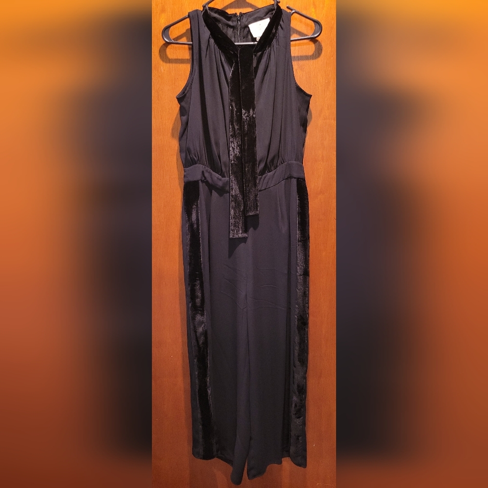 Kate Spade New York Black Sleeveless Bowtie-Neck Velvet Romper Jumpsuit Sz 6